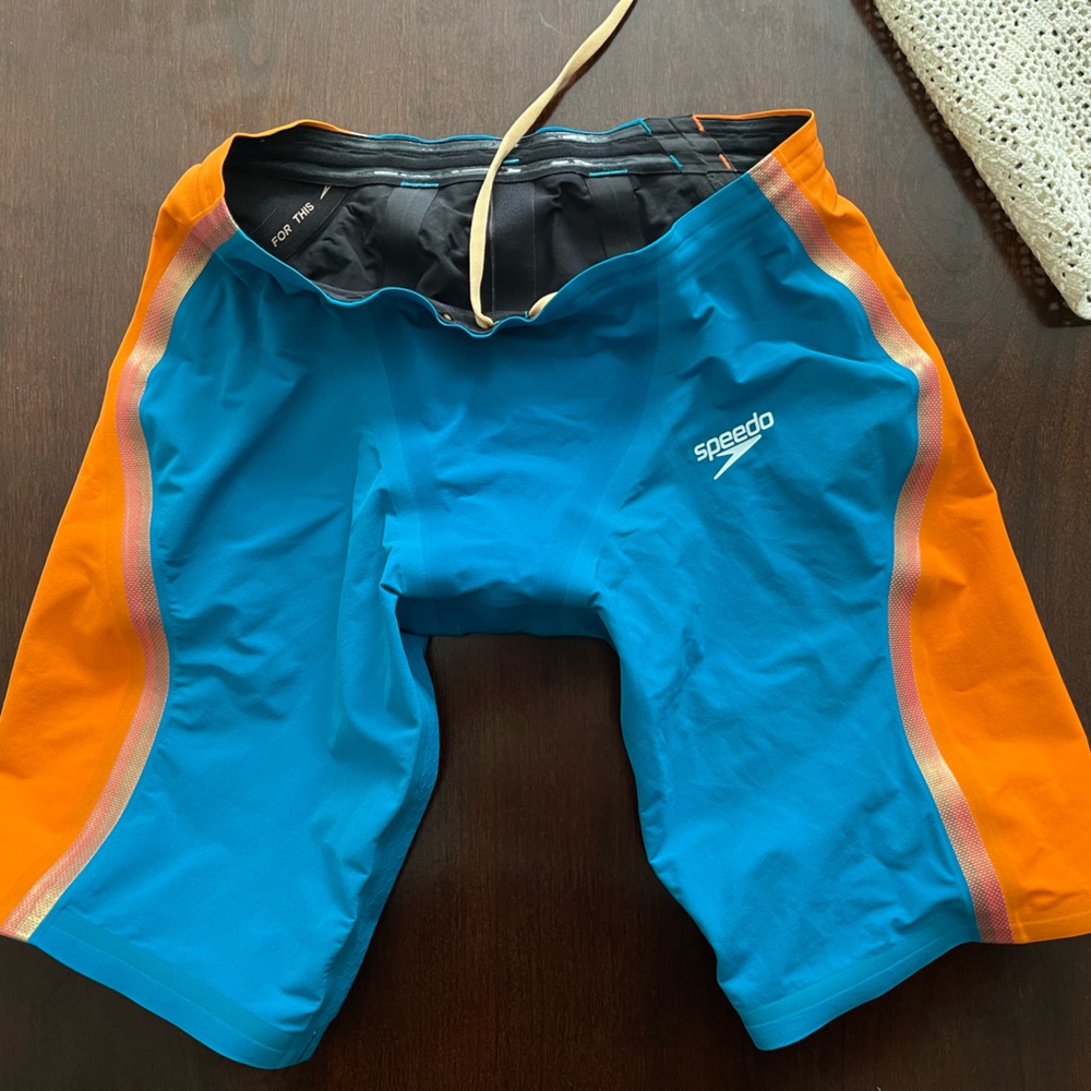 Speedo intent tech jammer